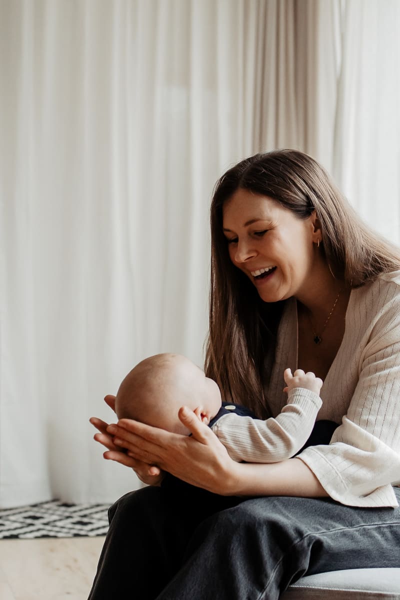 Babyshooting in Zürich mit Eltern