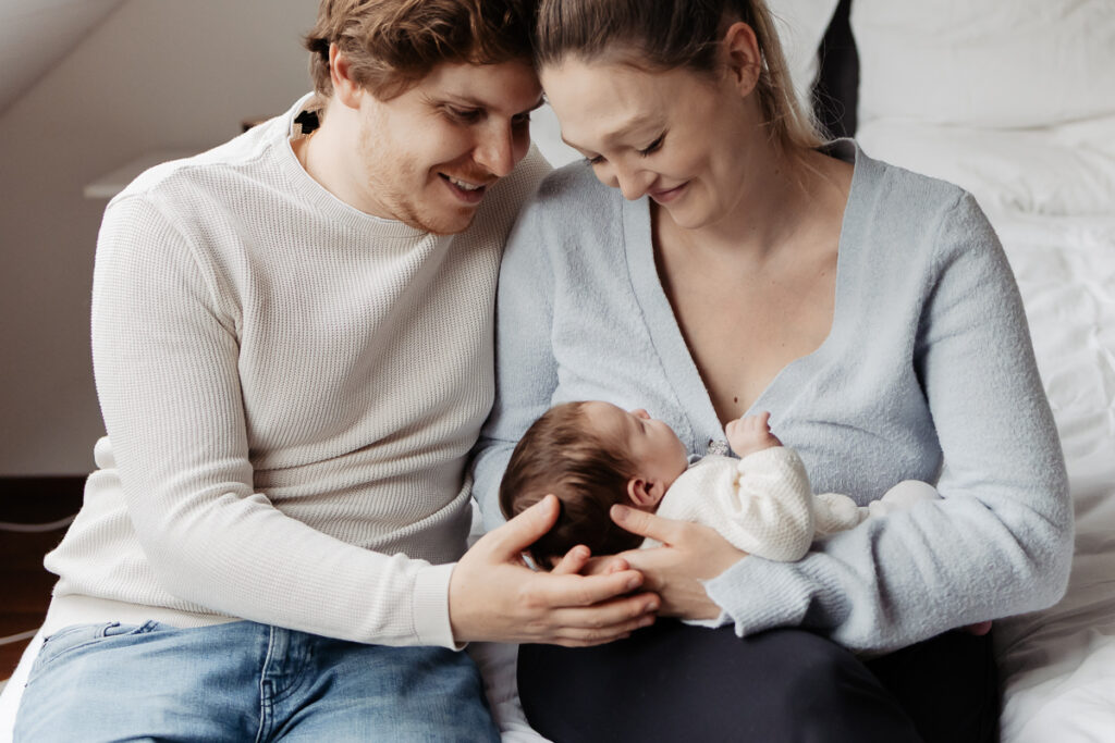 Baby Fotoshooting bei euch zu Hause - Babyshooting und Newborn Shooting Zürich | Rebecca Altermatt Photography